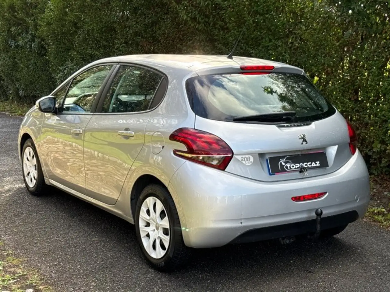 Peugeot 208 208 — photo 4