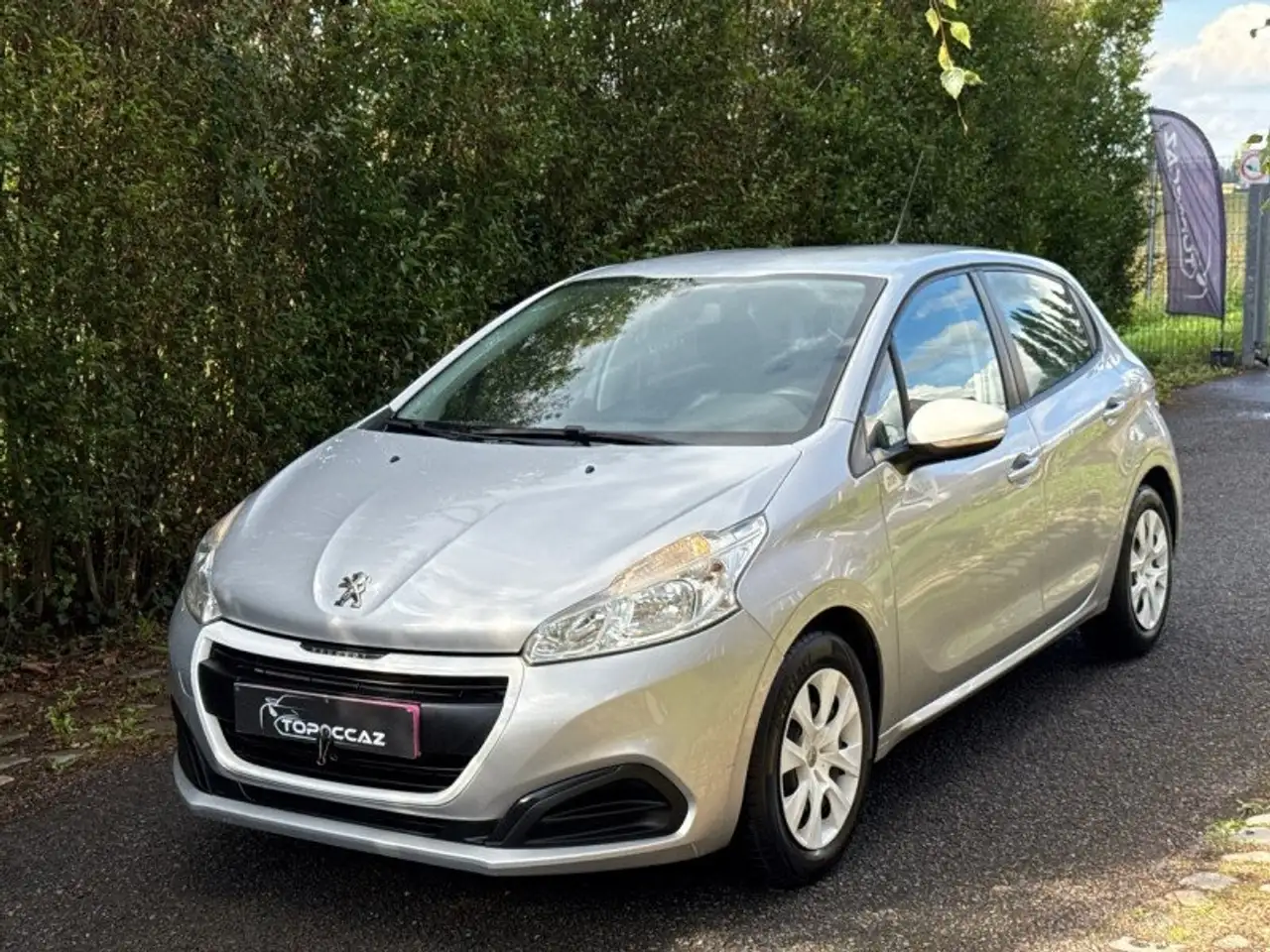Peugeot 208 208 — photo 6