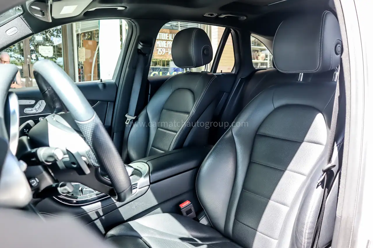 Mercedes-Benz GLC снимка Mercedes-Benz GLC