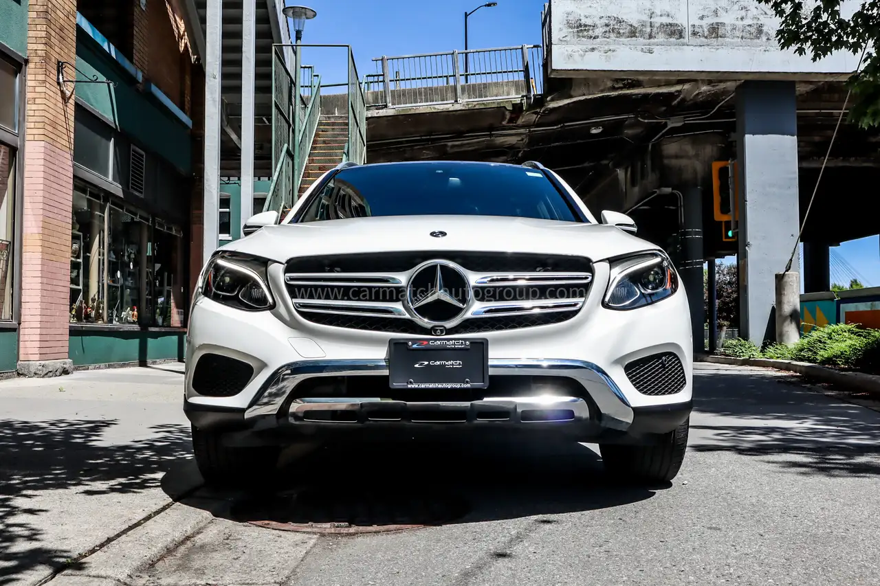 Mercedes-Benz GLC снимка Mercedes-Benz GLC