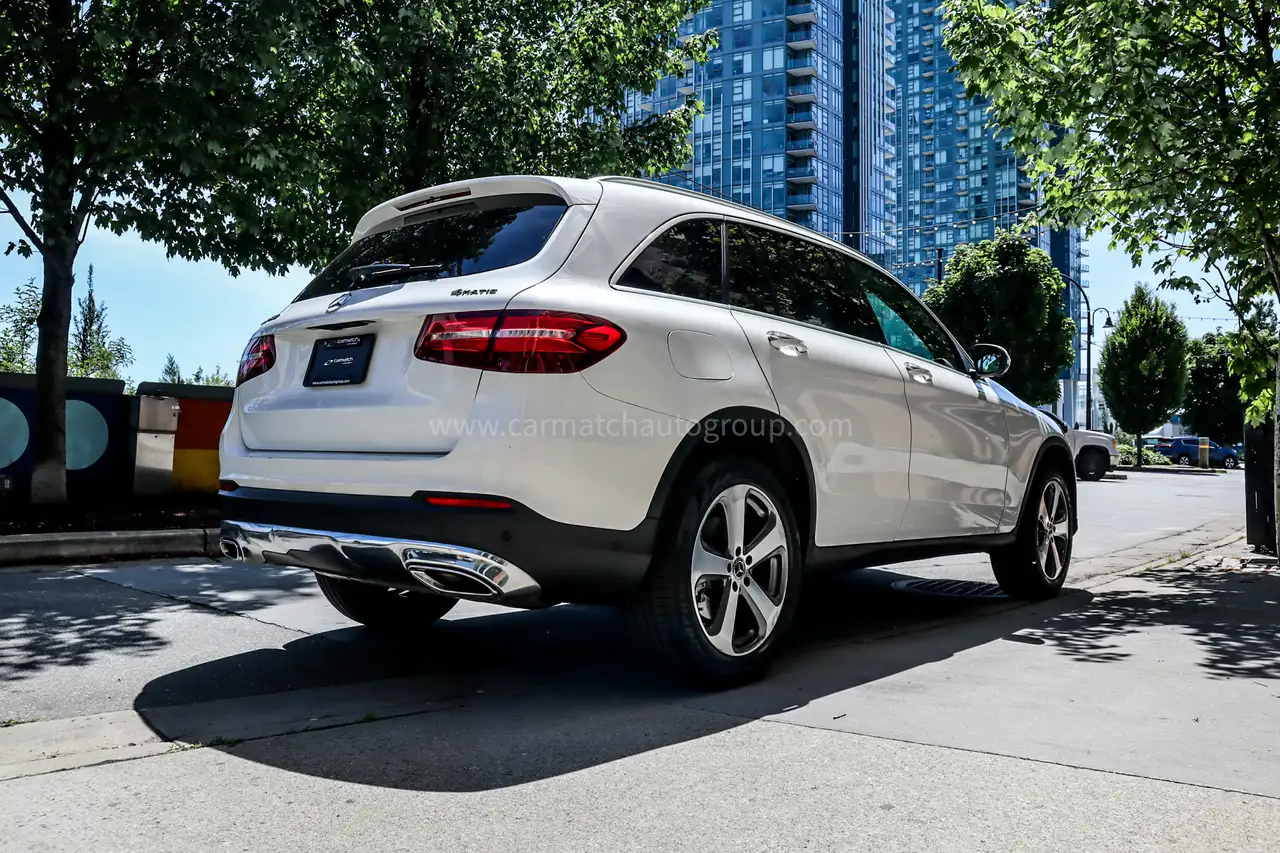 Mercedes-Benz GLC снимка Mercedes-Benz GLC