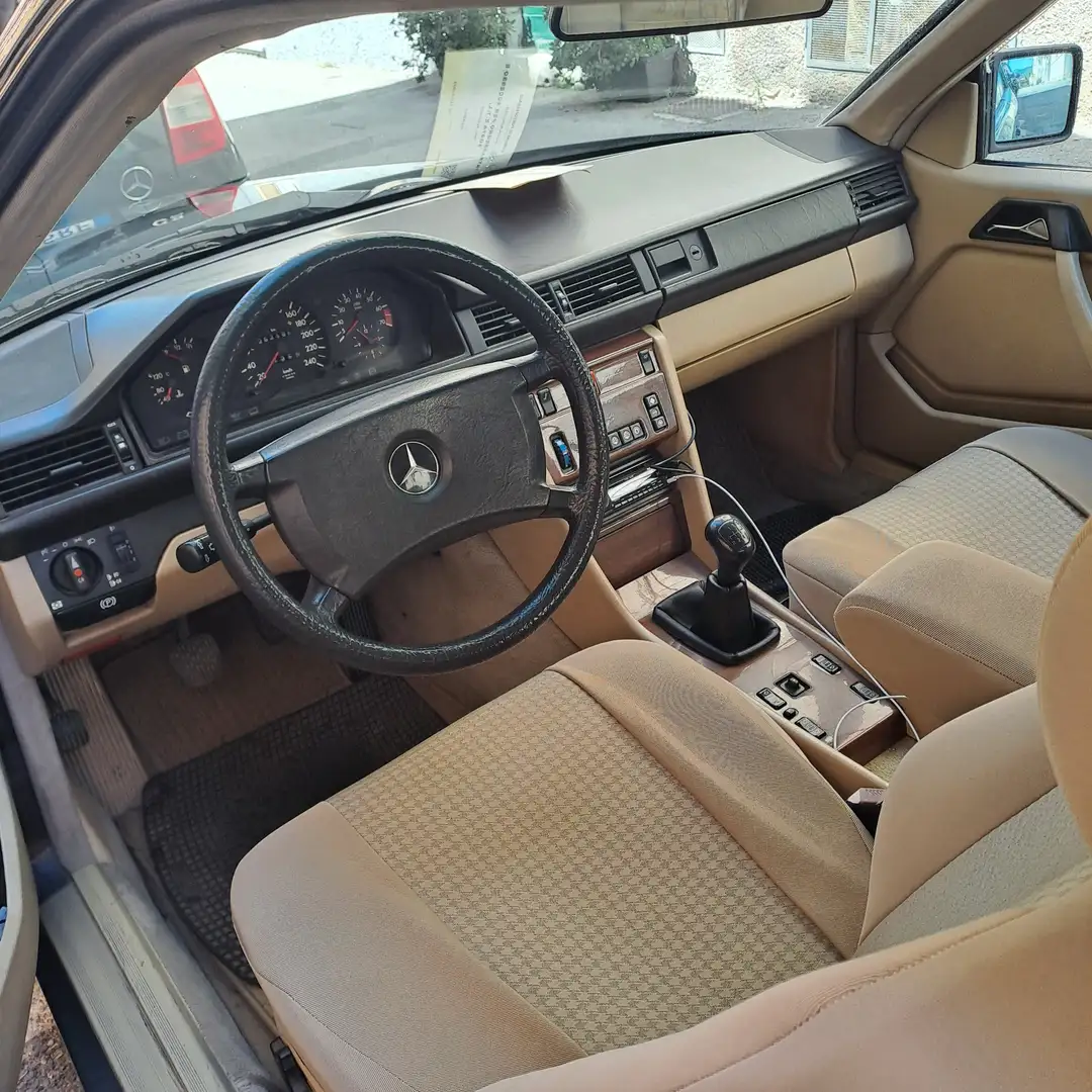 Mercedes-Benz CE 300 Nero - 2