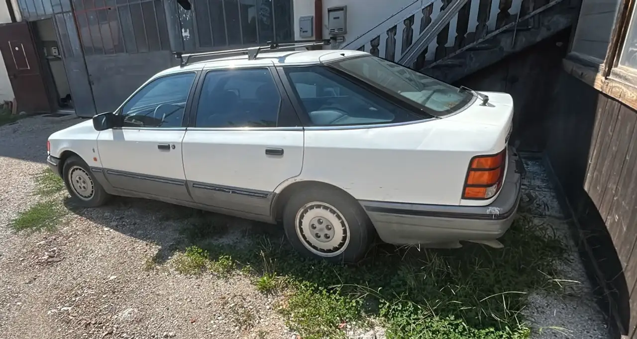 Ford Scorpio 5p 2.0 ohc GL, foto 2
