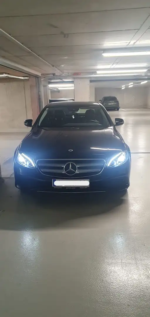 Mercedes-Benz E 220 E 220 d Aut. Schwarz - 1