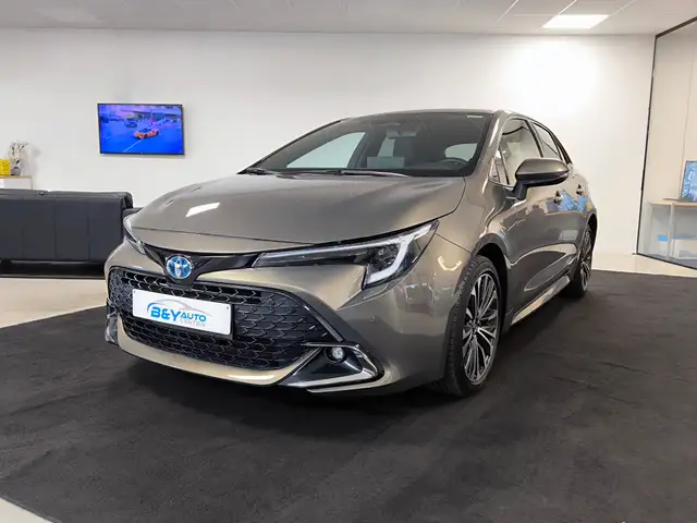 Toyota Corolla Hybrid 1.8 Dynamic / 10jaar Garantie