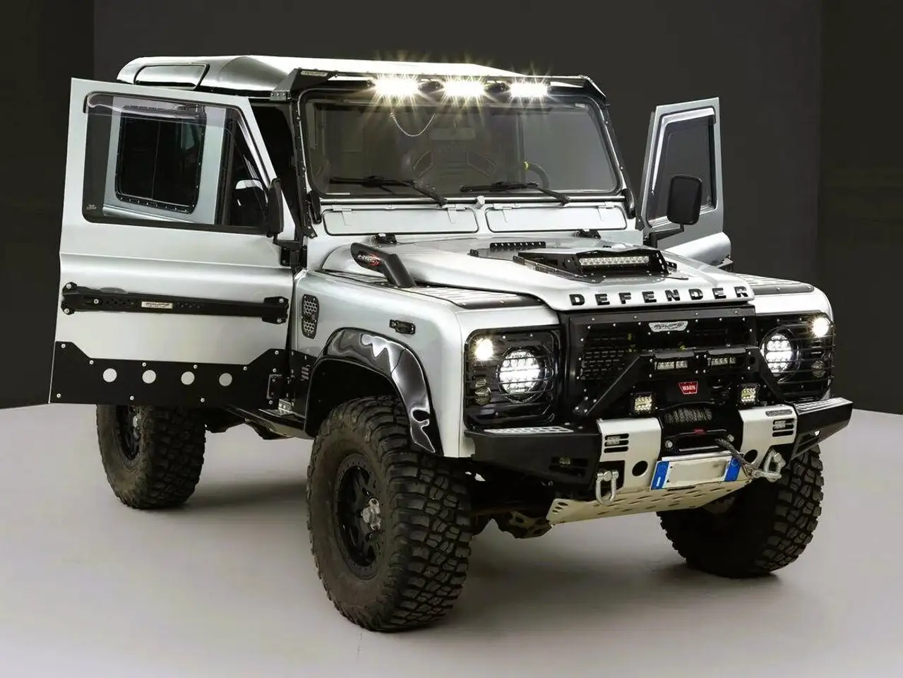 Land Rover Defender 110 2.5 td5 E Hard Top, foto 2