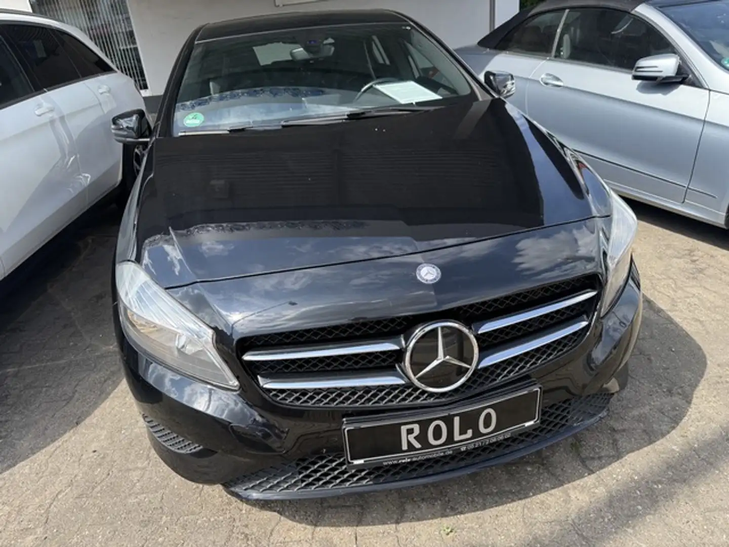 Mercedes-Benz A 180 BlueEff  Style Navi Leder Allwetter LED Noir - 2