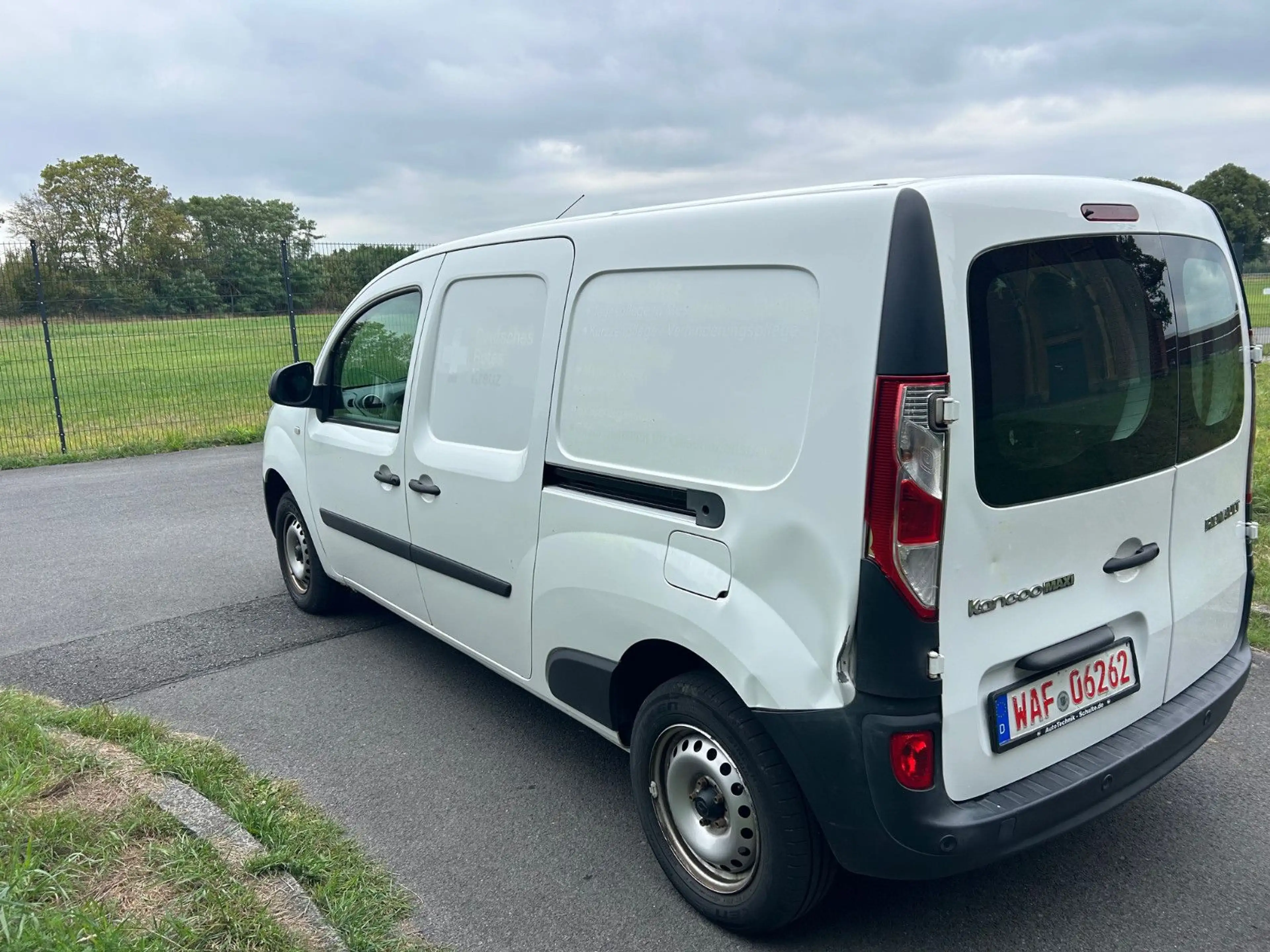 Renault Kangoo Rapid Maxi Extra Klima 2x Schiebetüren !! — photo 4