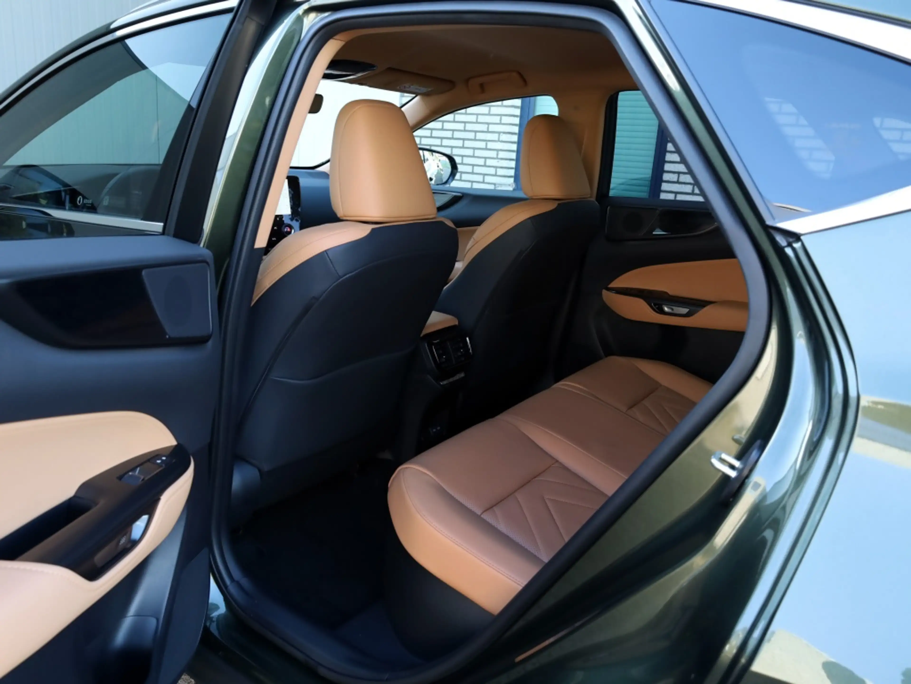 Lexus NX 450h+ AWD Luxury Line Premium | 360 Camera | Stoelventil — photo 13