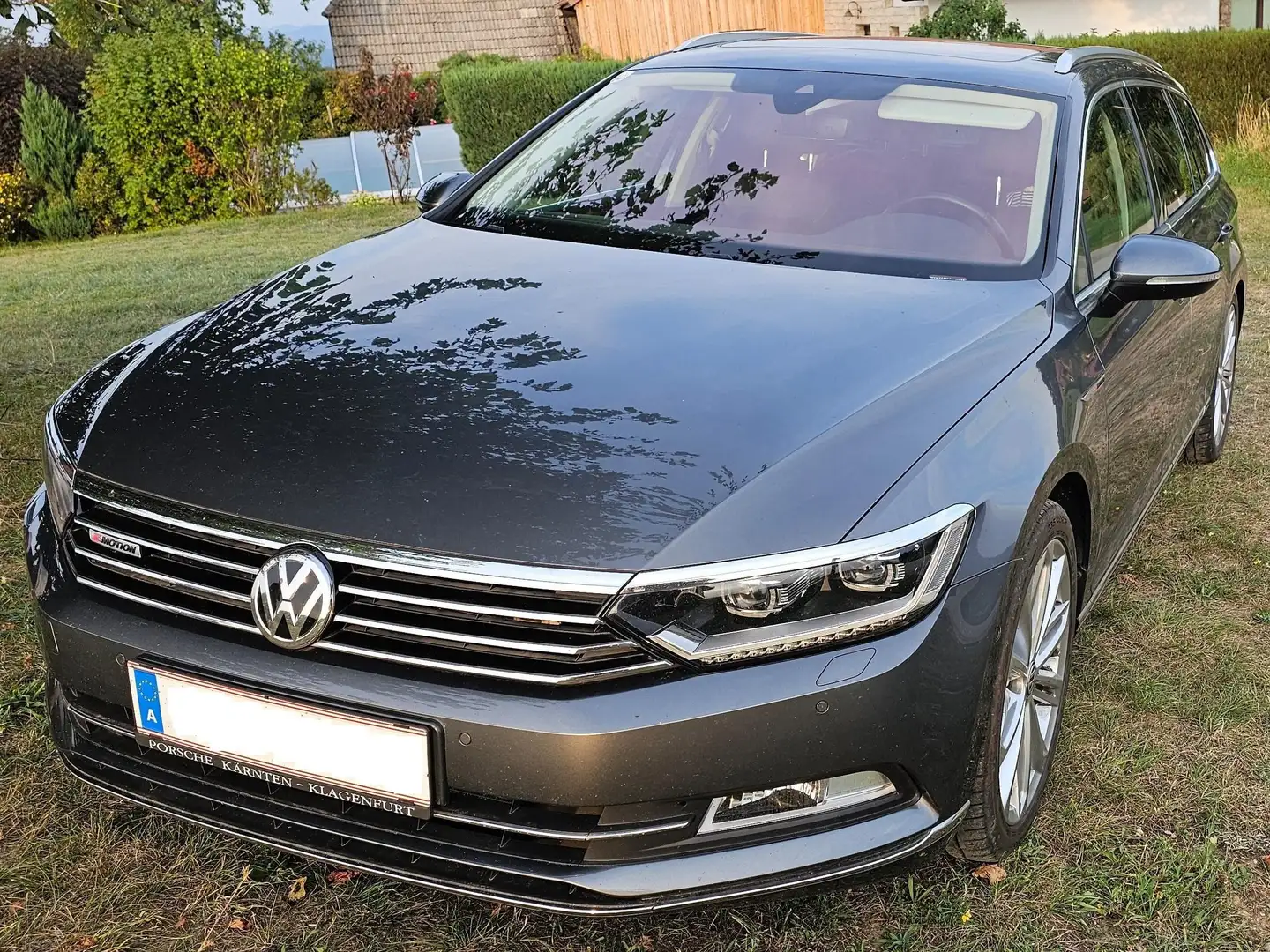 Volkswagen Passat BiTDI Grey - 1
