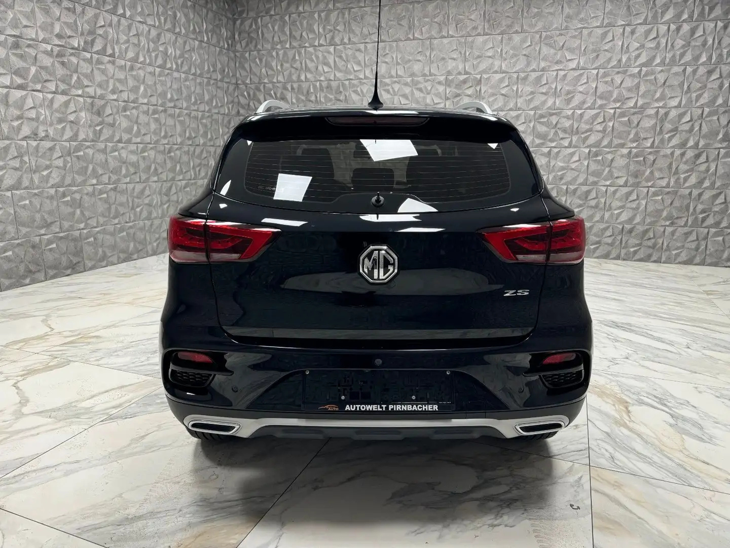 MG ZS 1.0T-GDI Luxury Aut.*Vollleder-Led-Navi*Anz Schwarz - 2