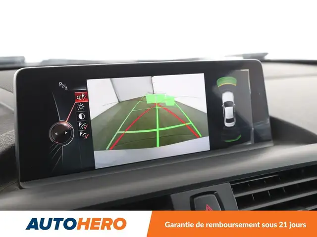 BMW 2 Series view 25