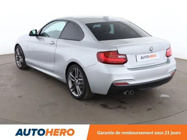 BMW 2 Series view 4
