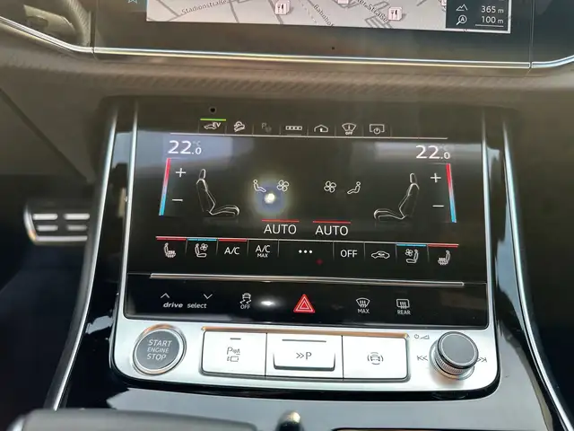 Audi Q8 TFSI e quattro 360 kW Ansicht 12