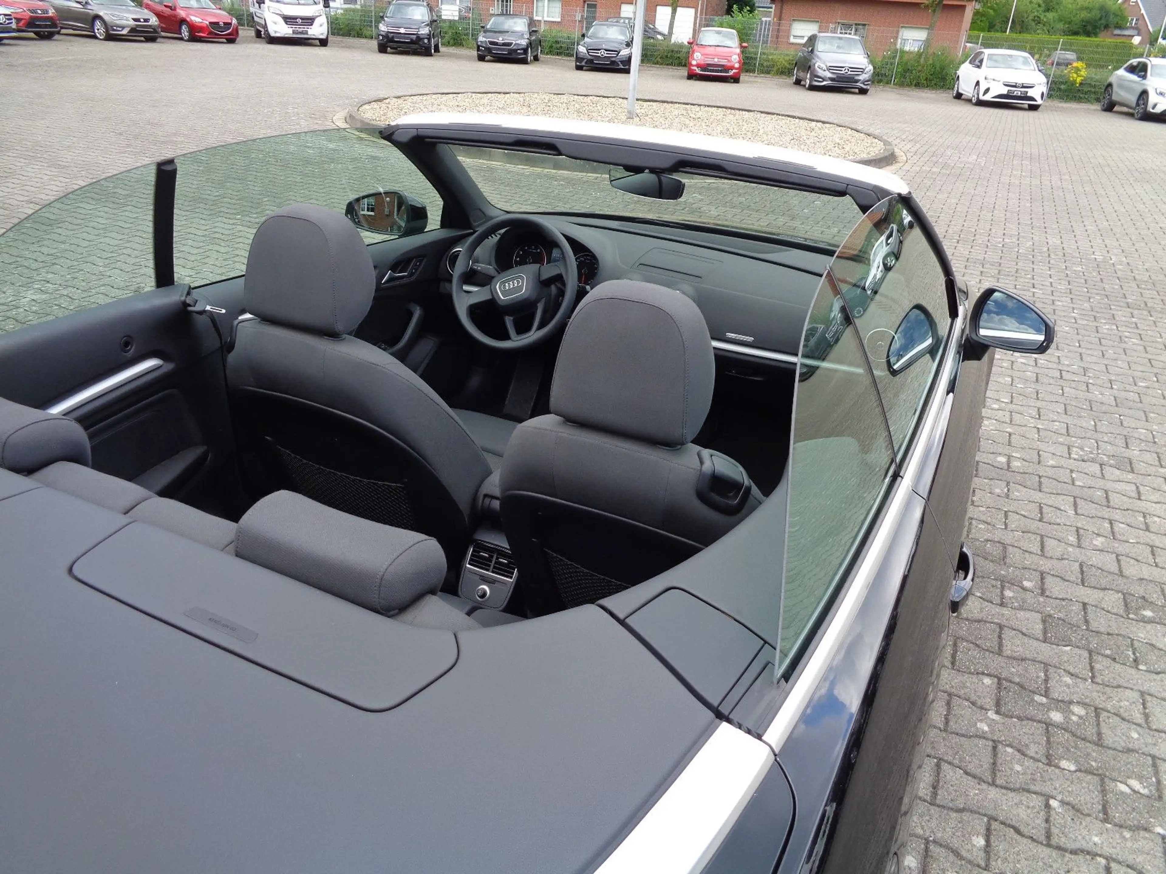 Audi A3 Cabriolet , Xenon, Navi, PTS, AHK abn., Ganzj — photo 14