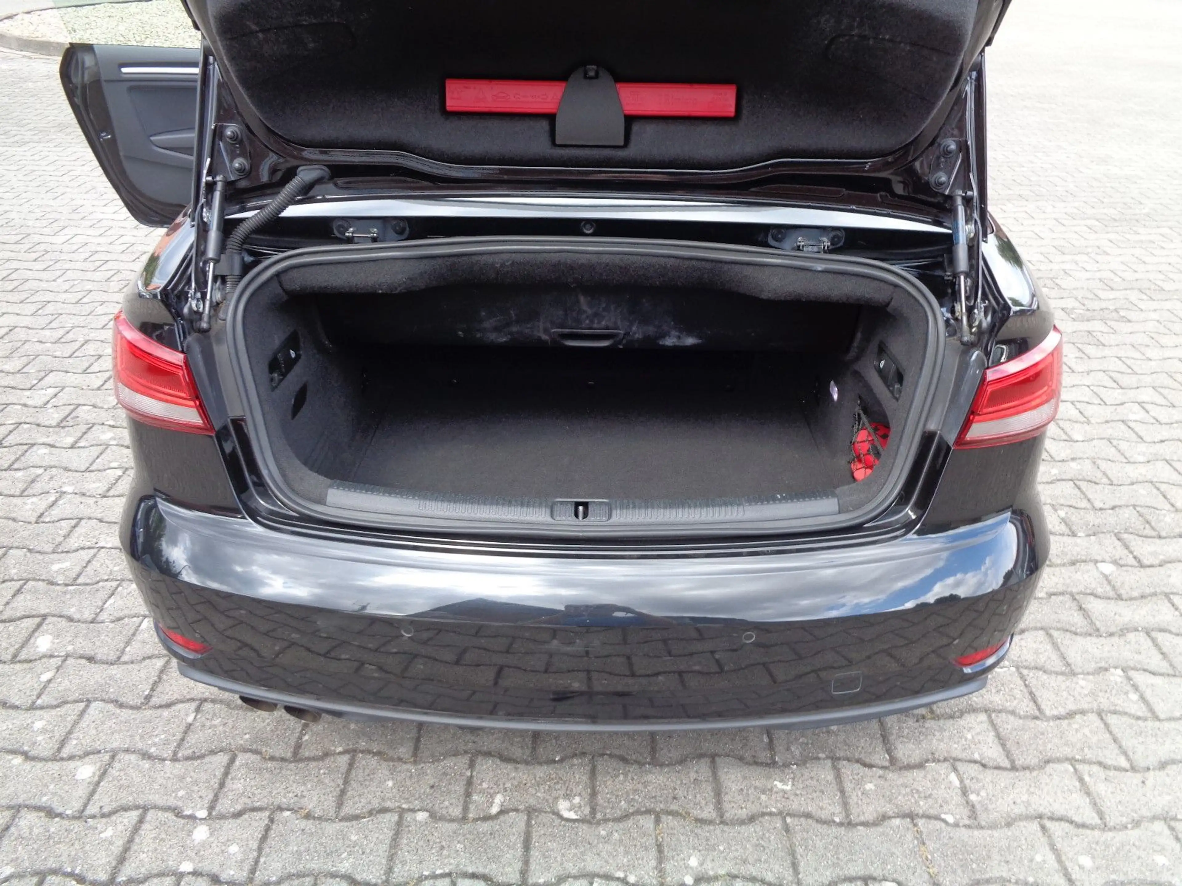 Audi A3 Cabriolet , Xenon, Navi, PTS, AHK abn., Ganzj — photo 11