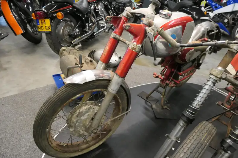 Benelli , 2 stuks - foto 5