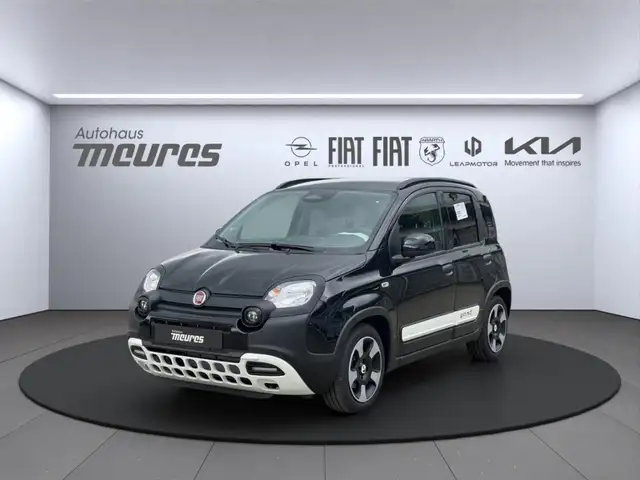 Fiat New Panda CROSS, Hybrid 65 PS, 6-Gang Schaltgetriebe, Klima,
