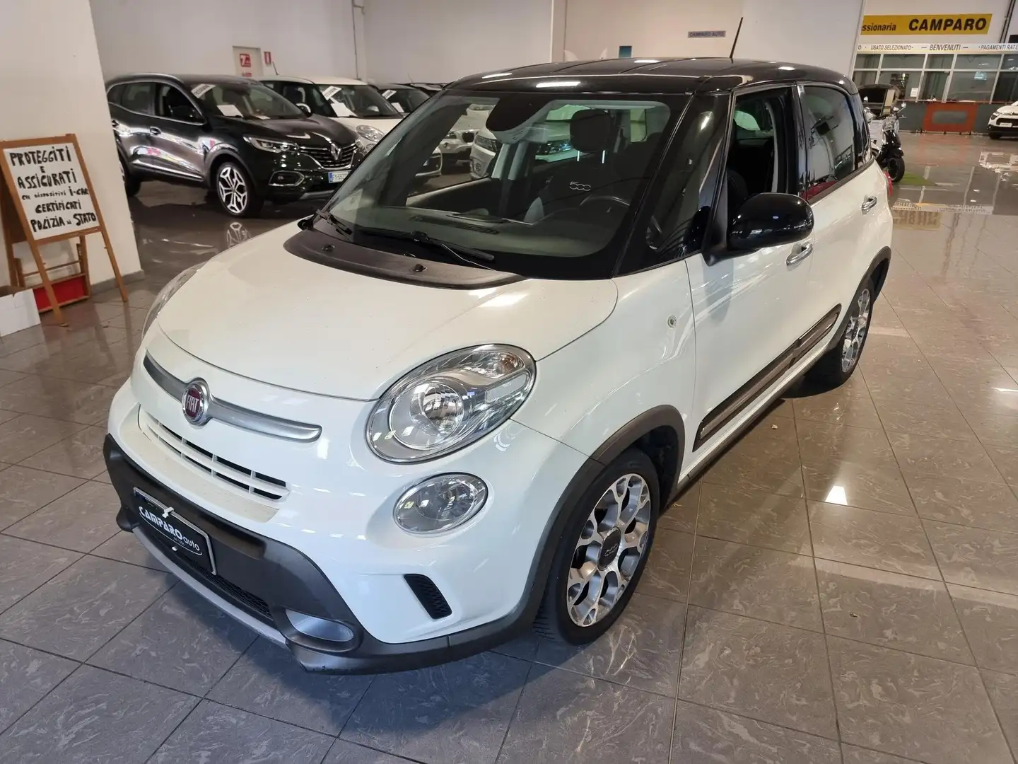 Fiat 500L 500L 1.6 mjt Trekking 120cv Wit - 1