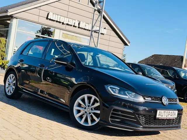 Volkswagen Golf main image