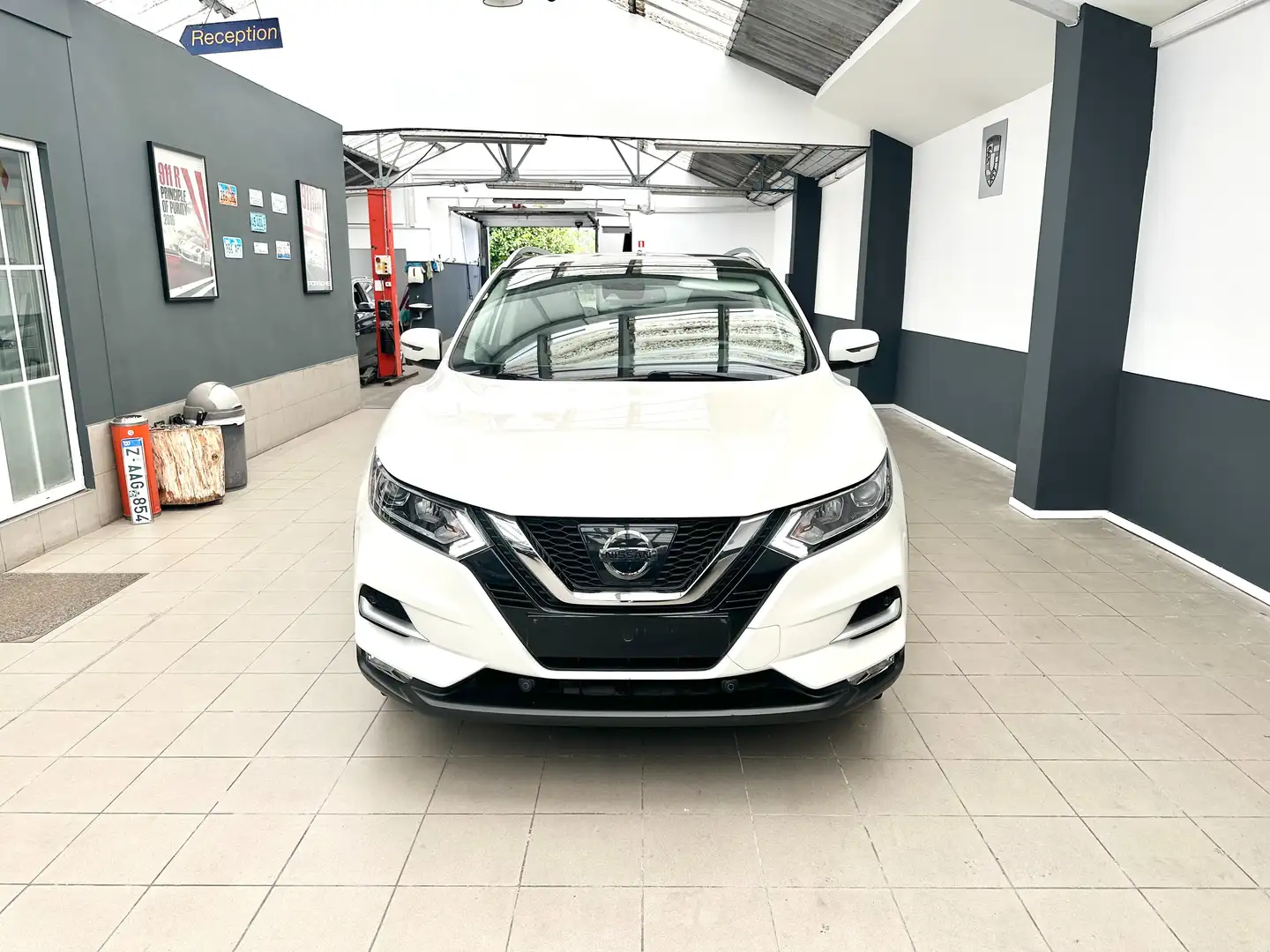 Nissan Qashqai 1.6 dCi Connecta "145.000Km" Carnet F. Lift Euro6b Blanc - 1