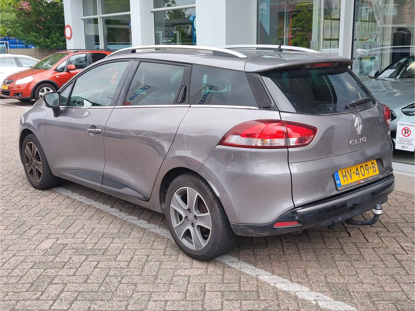 Renault Clio Estate 0.9 TCe NIGHT&DAY Trekhaak | Cruise | Navig Gris - 2