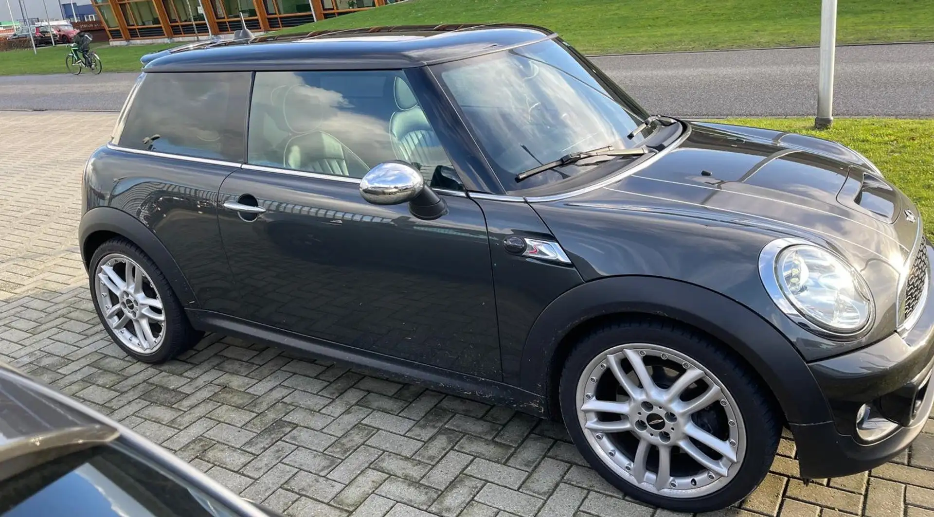 MINI Cooper S 1.6 10yII Šedá - 2