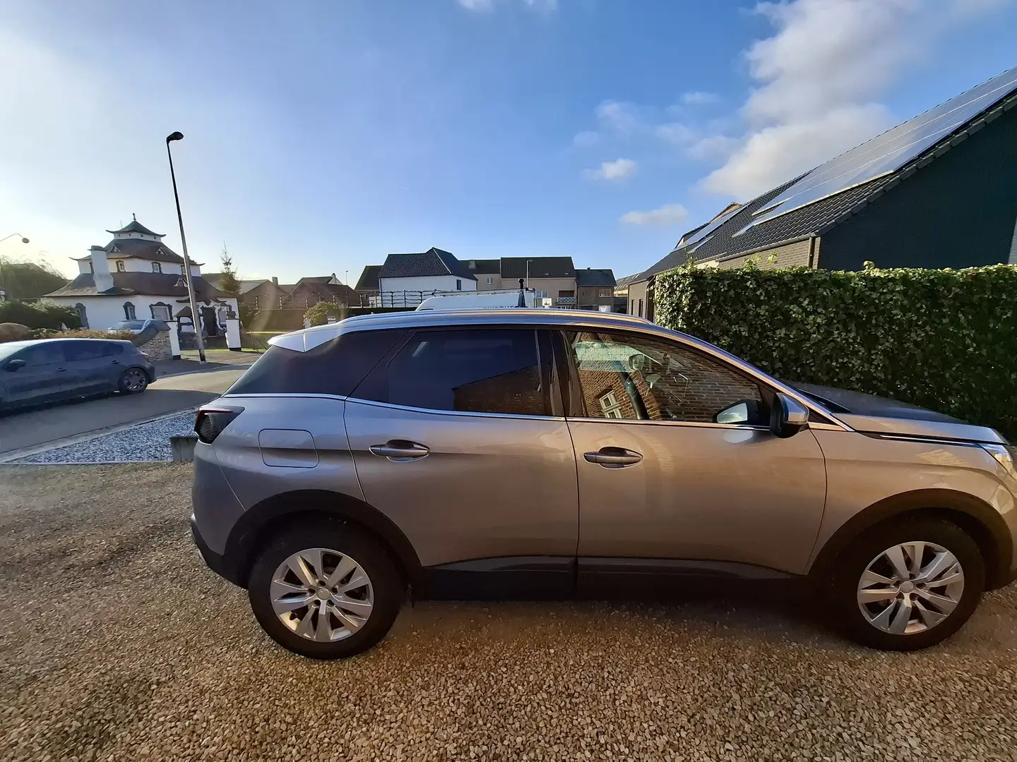 Peugeot 3008 BlueHDi 130 Stop & Start EAT8 Allure - 2