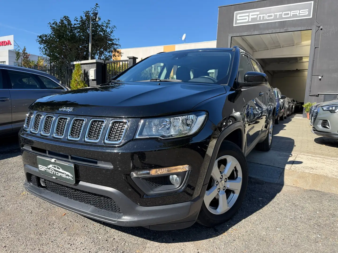 Jeep Compass Compass 1.6 Multijet II 2WD Longitude Noir - 2