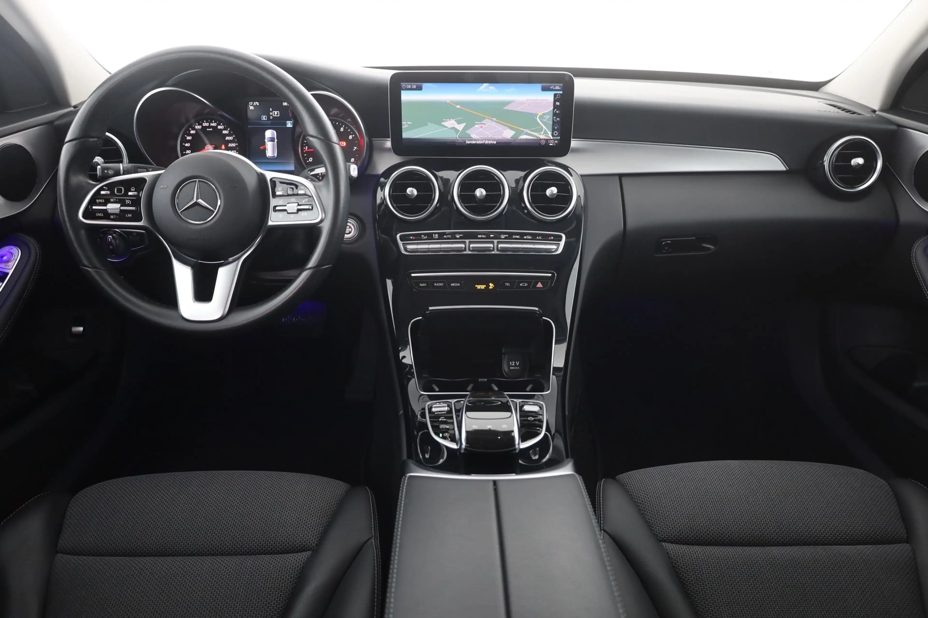Mercedes-Benz C 180 C180 T CGI Avantgarde LED Navi AHK Kamera DAB — photo 9