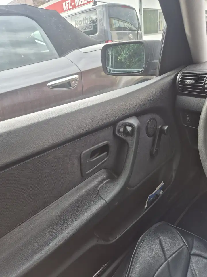 BMW 316i, foto 12