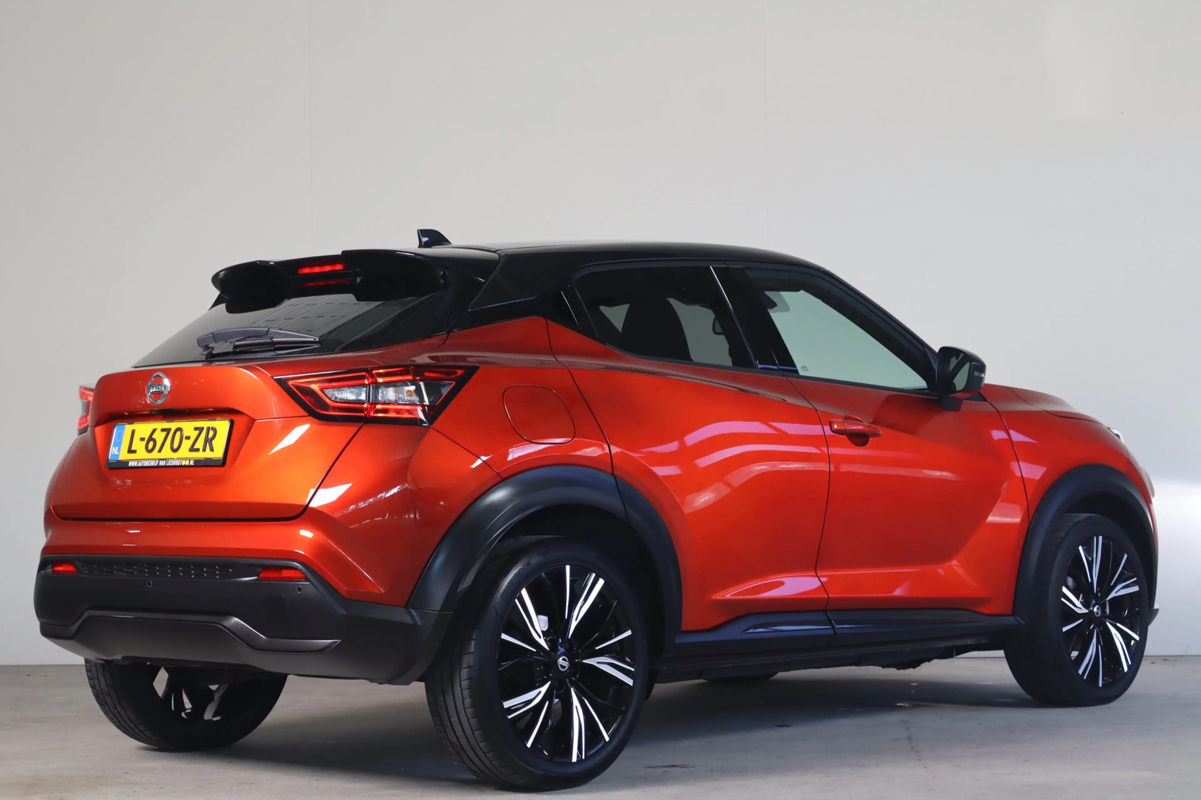 Nissan Juke 1.0 DIG-T N-Design - NL Auto!! Camera I Keyless E+ — photo 2