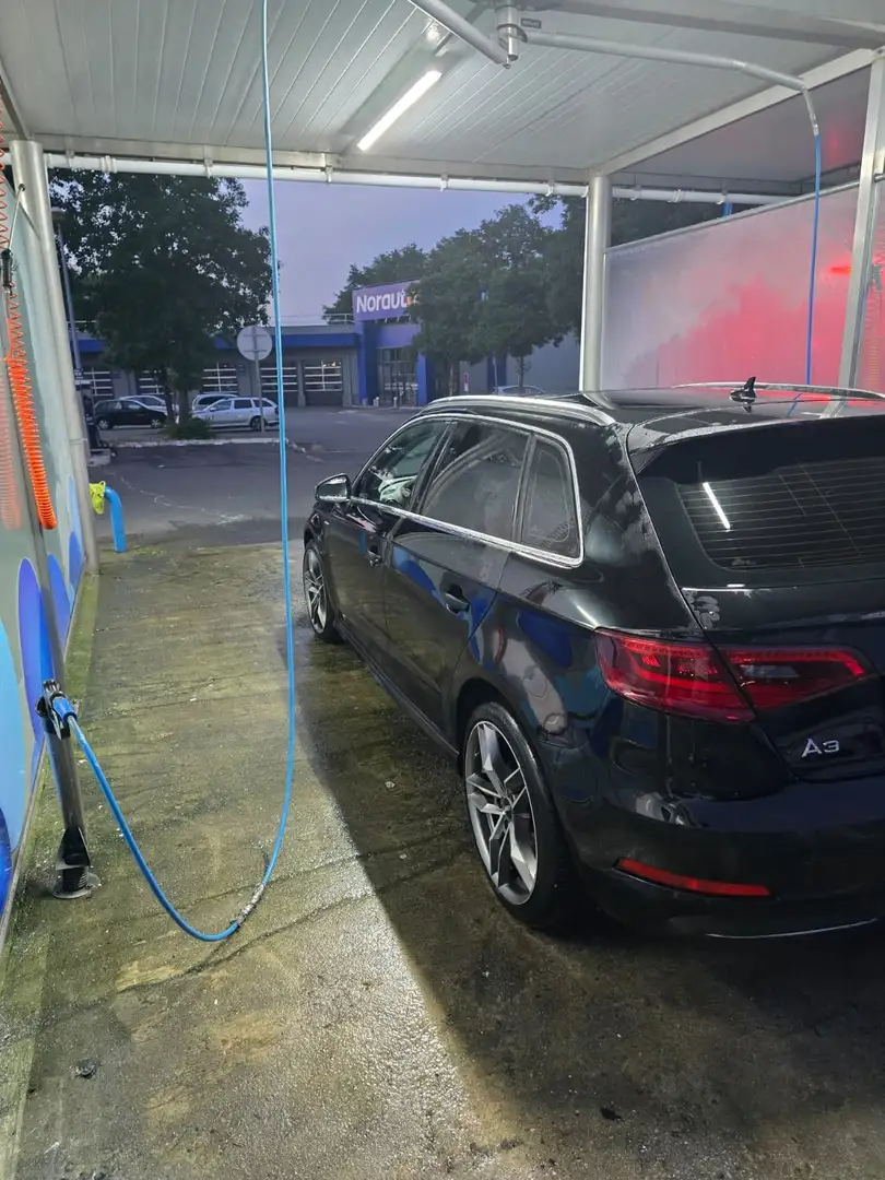 Audi A3 Sportback 1.4 TFSI e-tron 204 Ambition Luxe S tron - 2