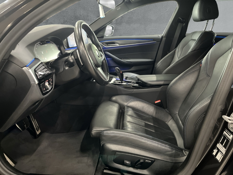 BMW 520 M Sport d Touring Sportpaket Luftfederung AHK-klap — photo 8