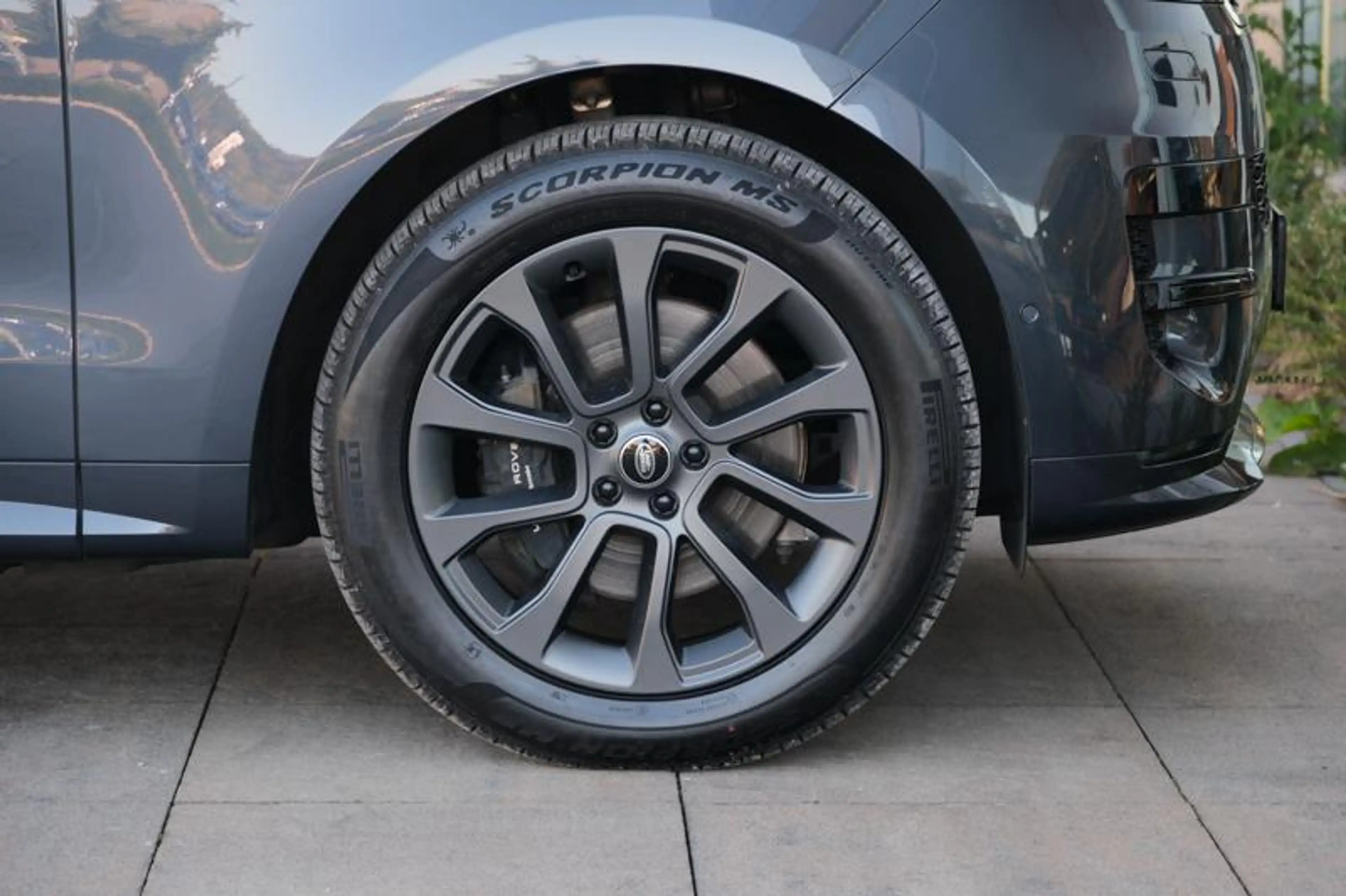 Land Rover Range Rover Sport P460e Dynamic SE | PANO | TOWB | MERIDIAN | 360° — photo 4