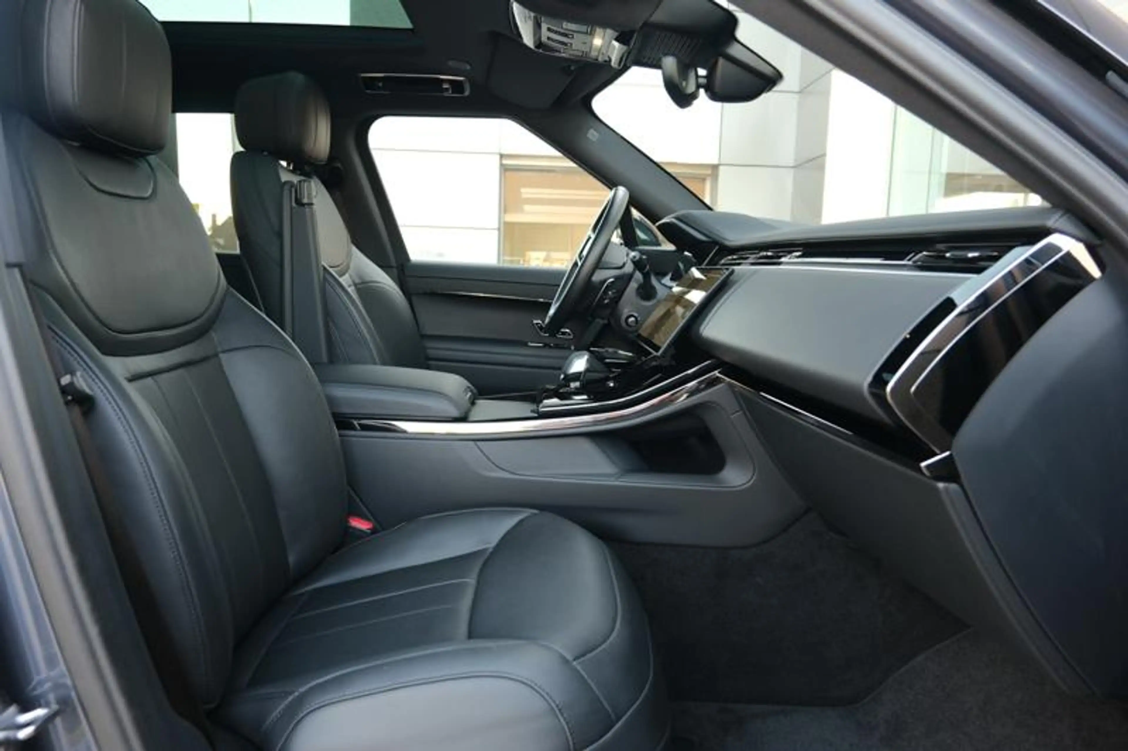 Land Rover Range Rover Sport P460e Dynamic SE | PANO | TOWB | MERIDIAN | 360° — photo 5