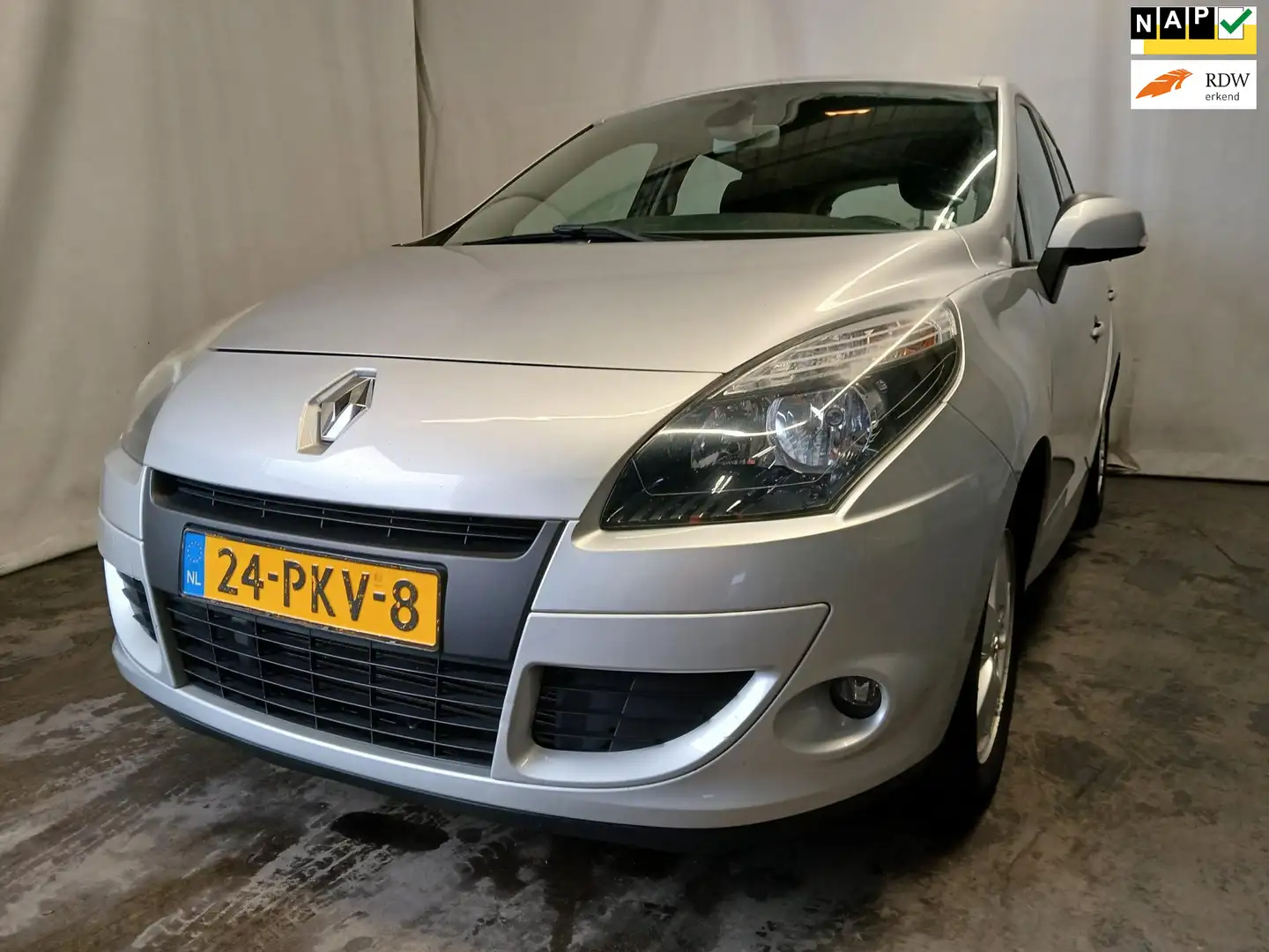 Renault Scenic 1.4 TCE Dynamique - Rechter Zijschade - Ketting Ma Grey - 1