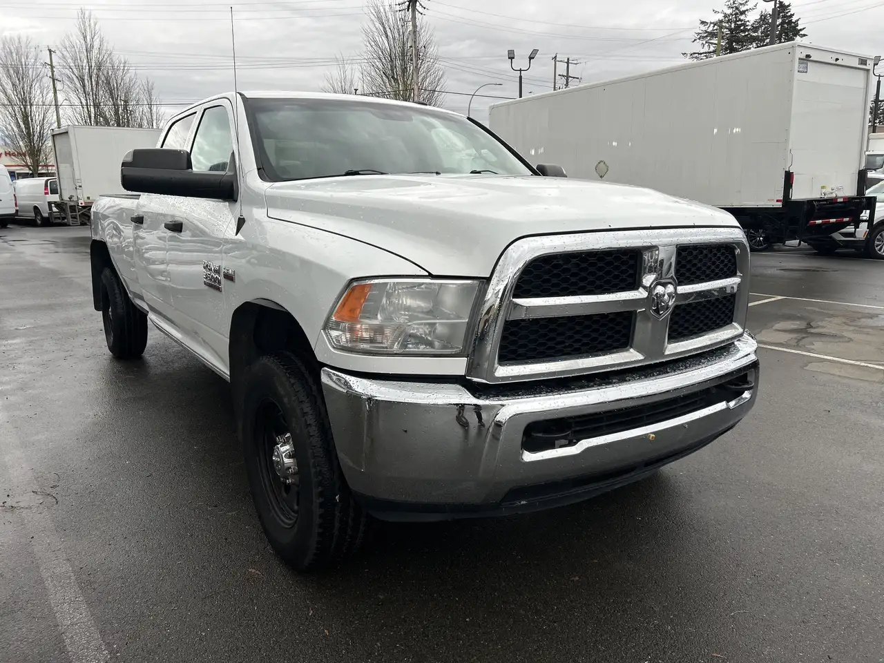 RAM 3500 снимка RAM 3500
