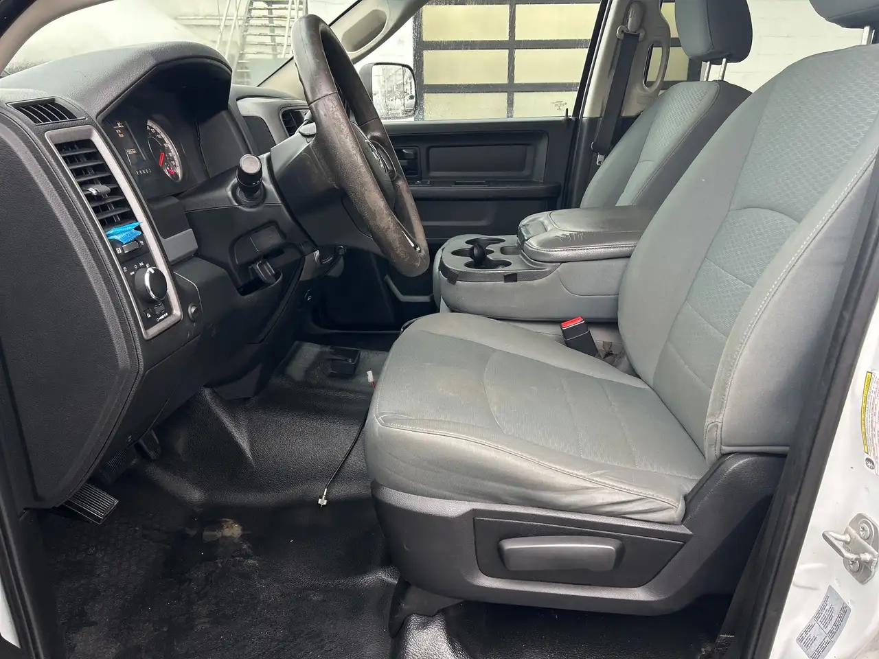RAM 3500 снимка RAM 3500