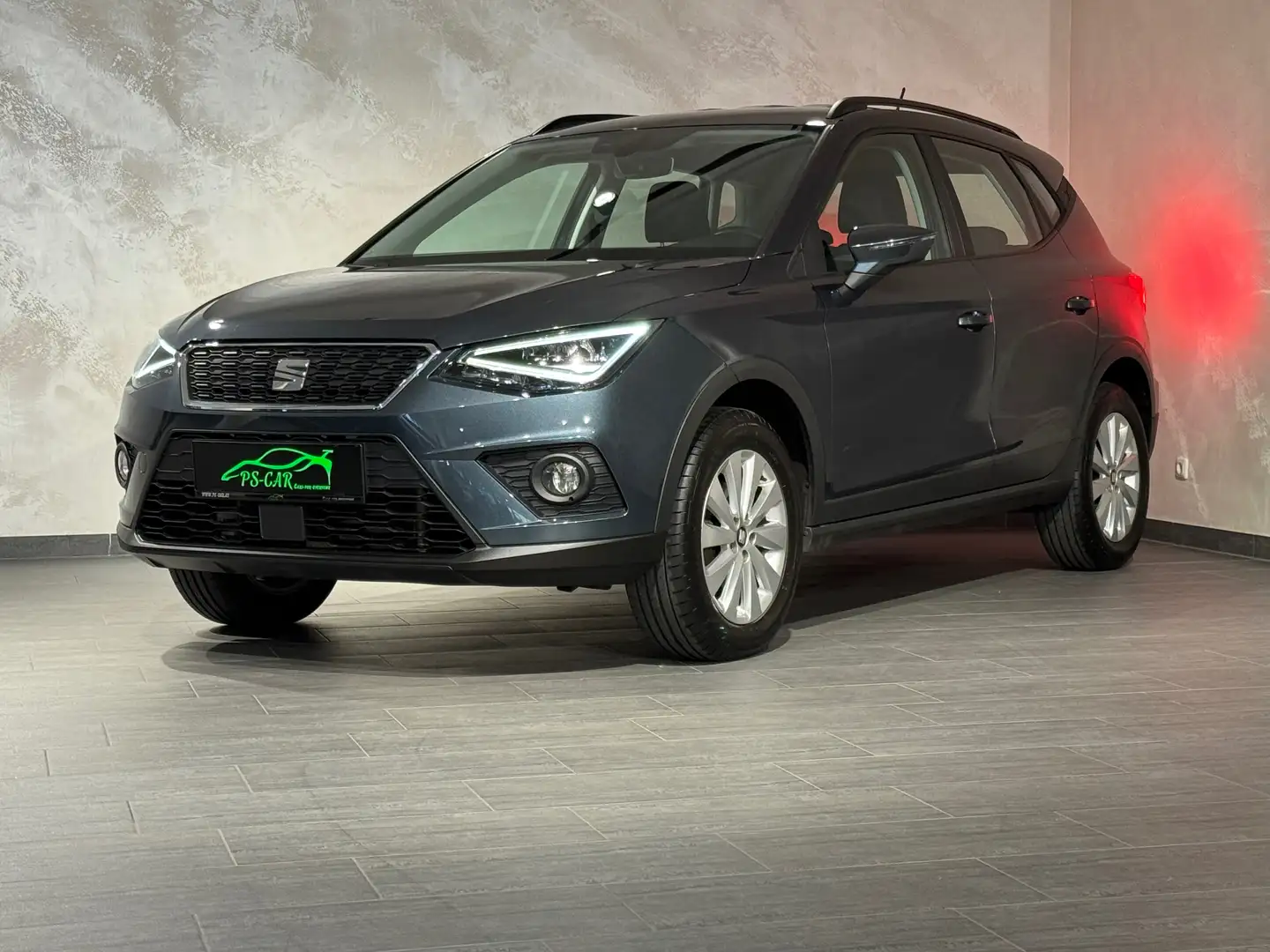 SEAT Arona Style**LED**Erstbesitz** Gris - 2