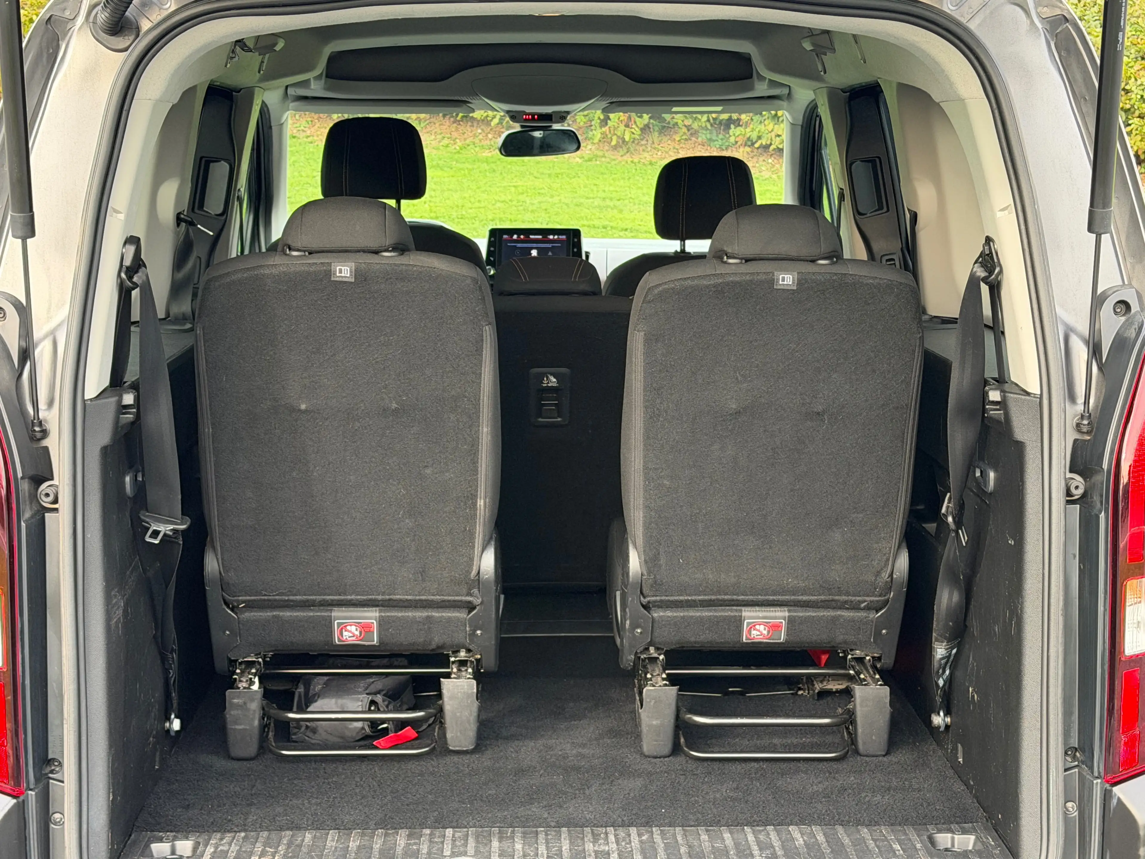 Peugeot Rifter Rifter 1.5 BlueHDi Standard GT 7pl S — photo 11