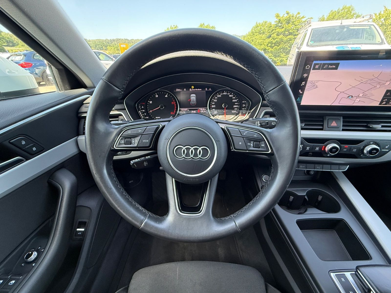 Audi A4 Avant 35 TDI — photo 10