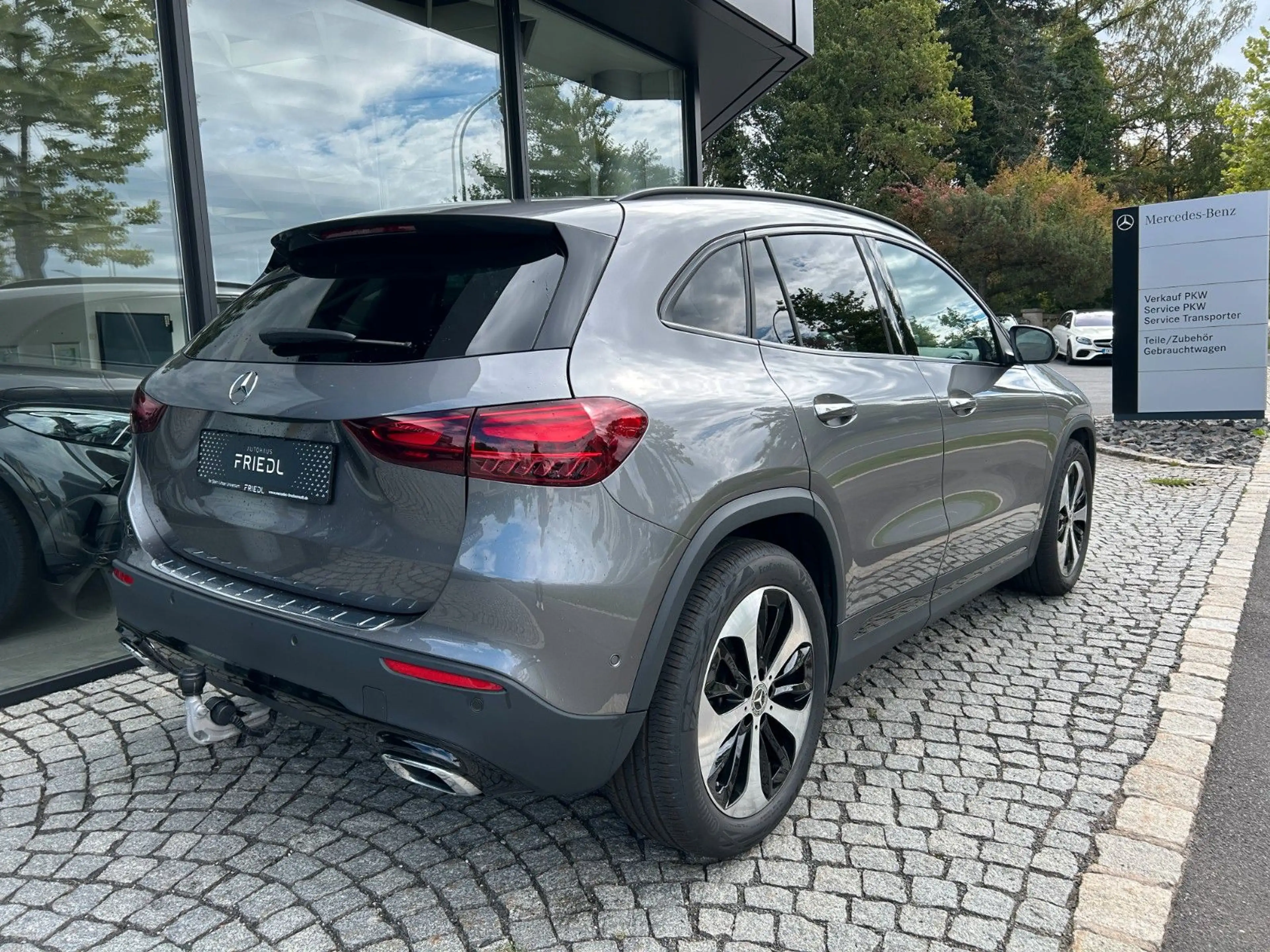 Mercedes-Benz GLA 200 EDITION Night, Multibeam, Memory, Keyles — photo 6