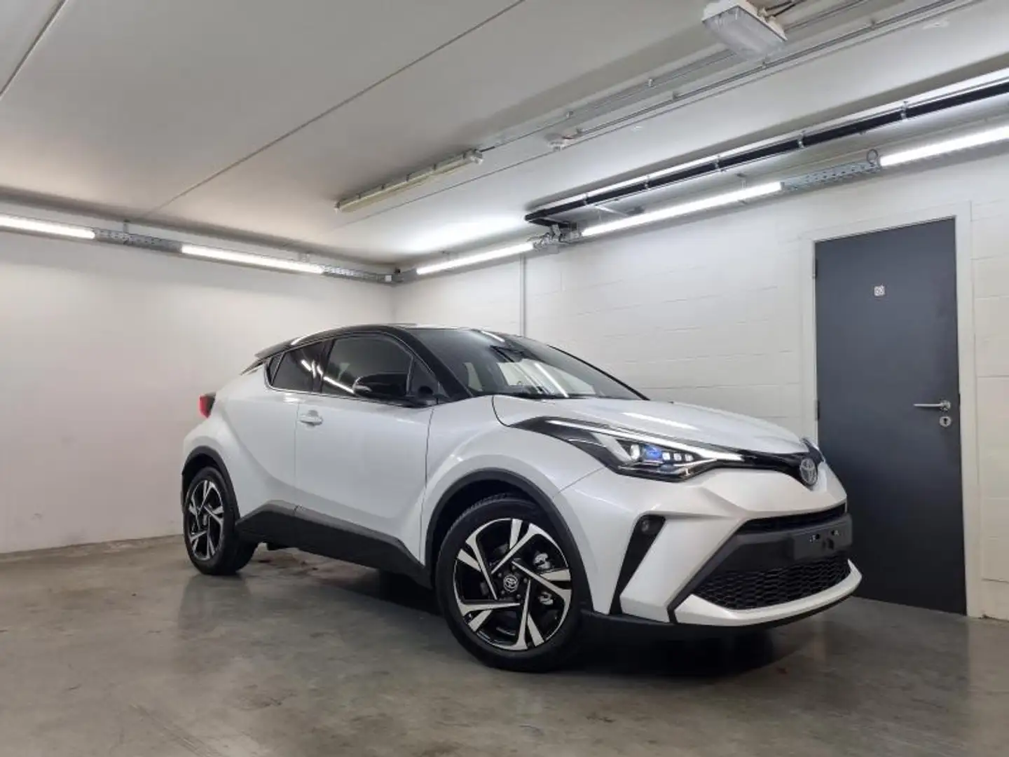 Toyota C-HR C-LUB Bi-Tone - STOCKACTIE!!!! Wit - 2