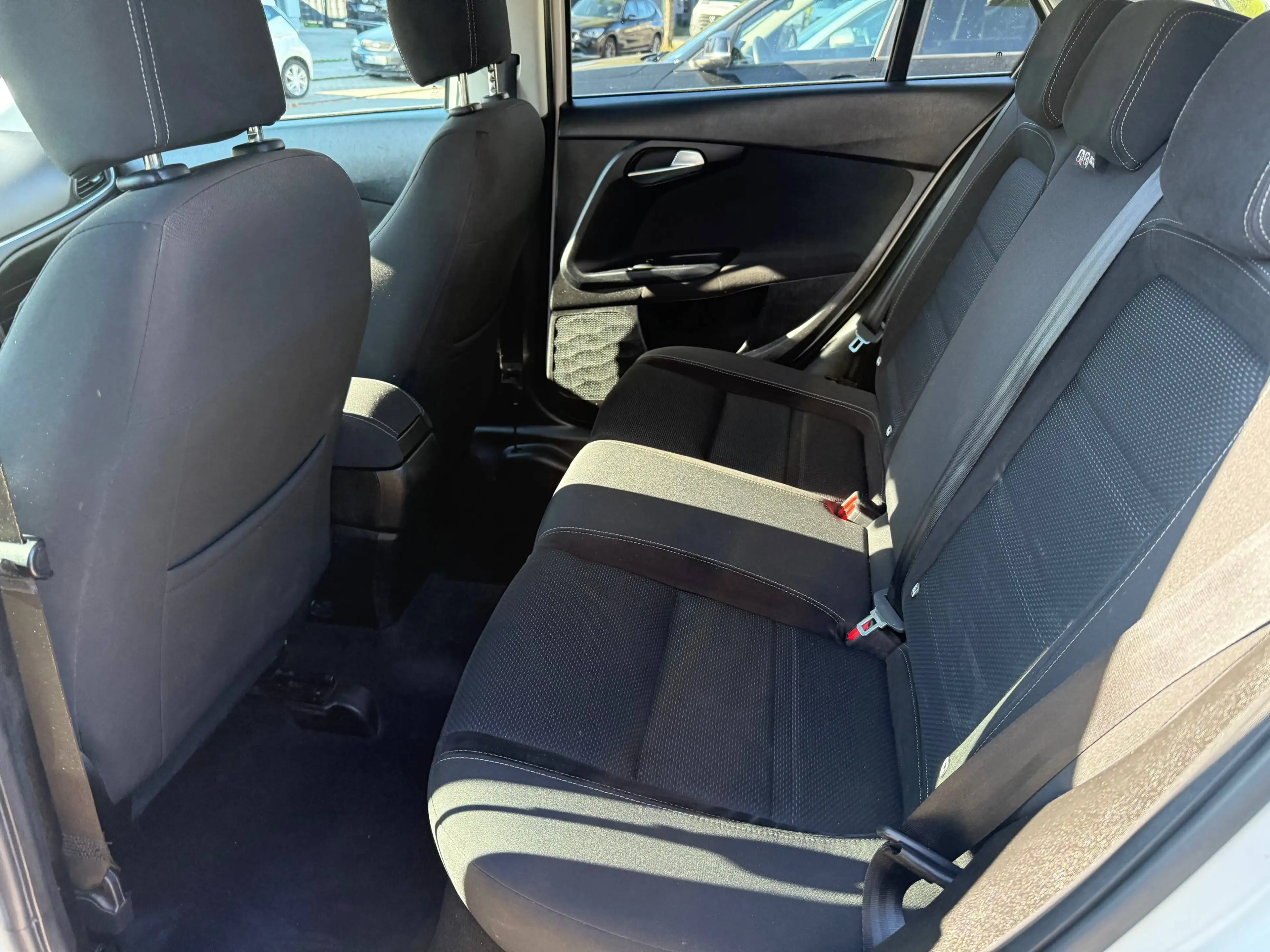 Fiat Tipo Lounge - 1. Hand - TÜV Neu - — photo 13