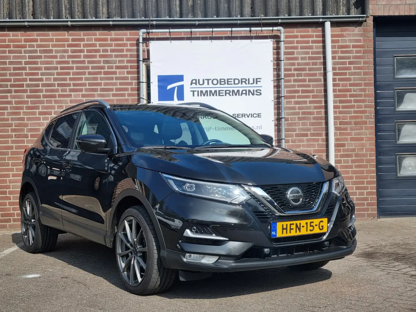 Nissan Qashqai 1.3 DIG-T Premium Edition Lederen bekleding Zwart - 2