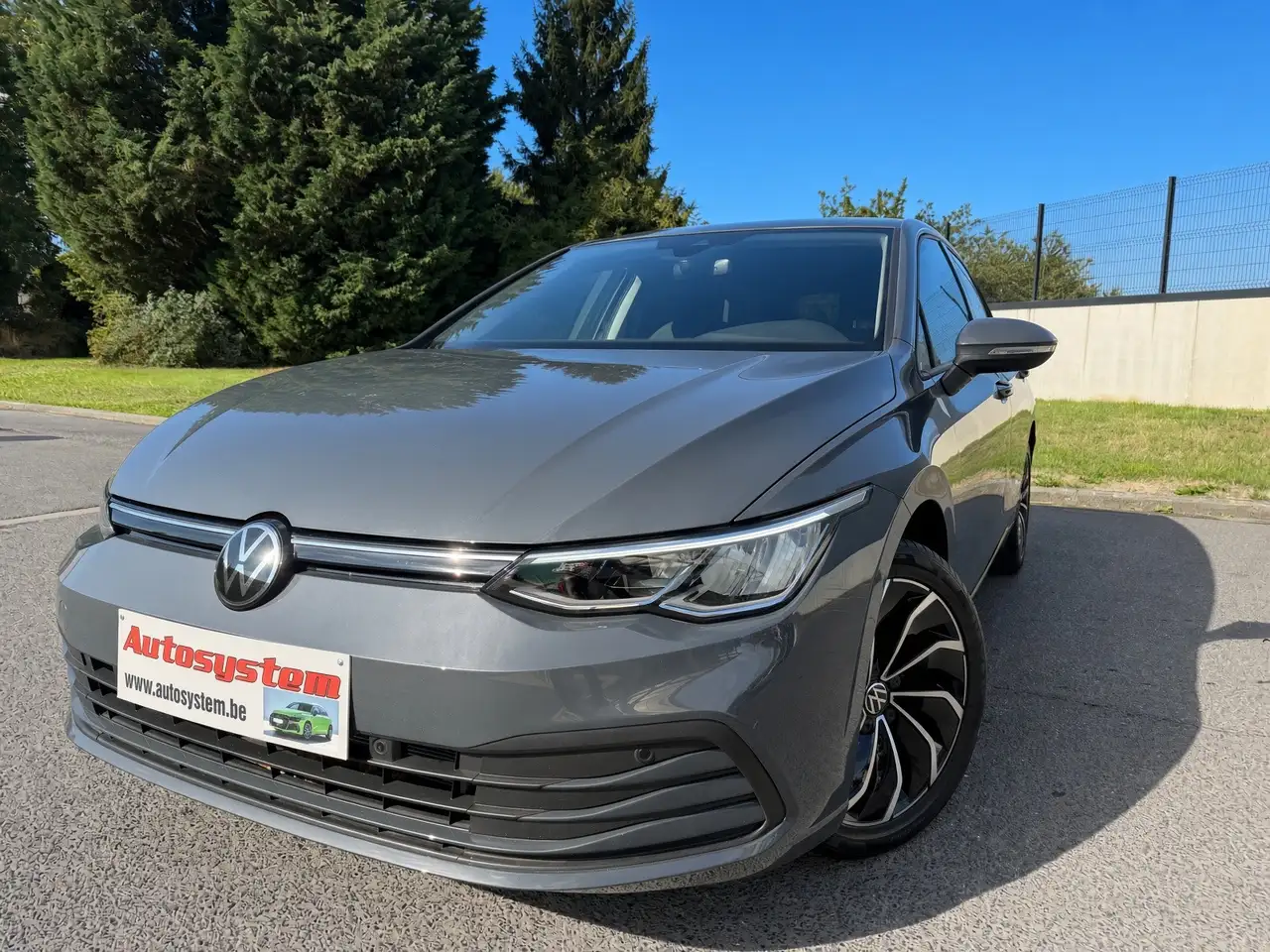 Volkswagen Golf 1.0 TSI Life Business Prémiun Dsg*