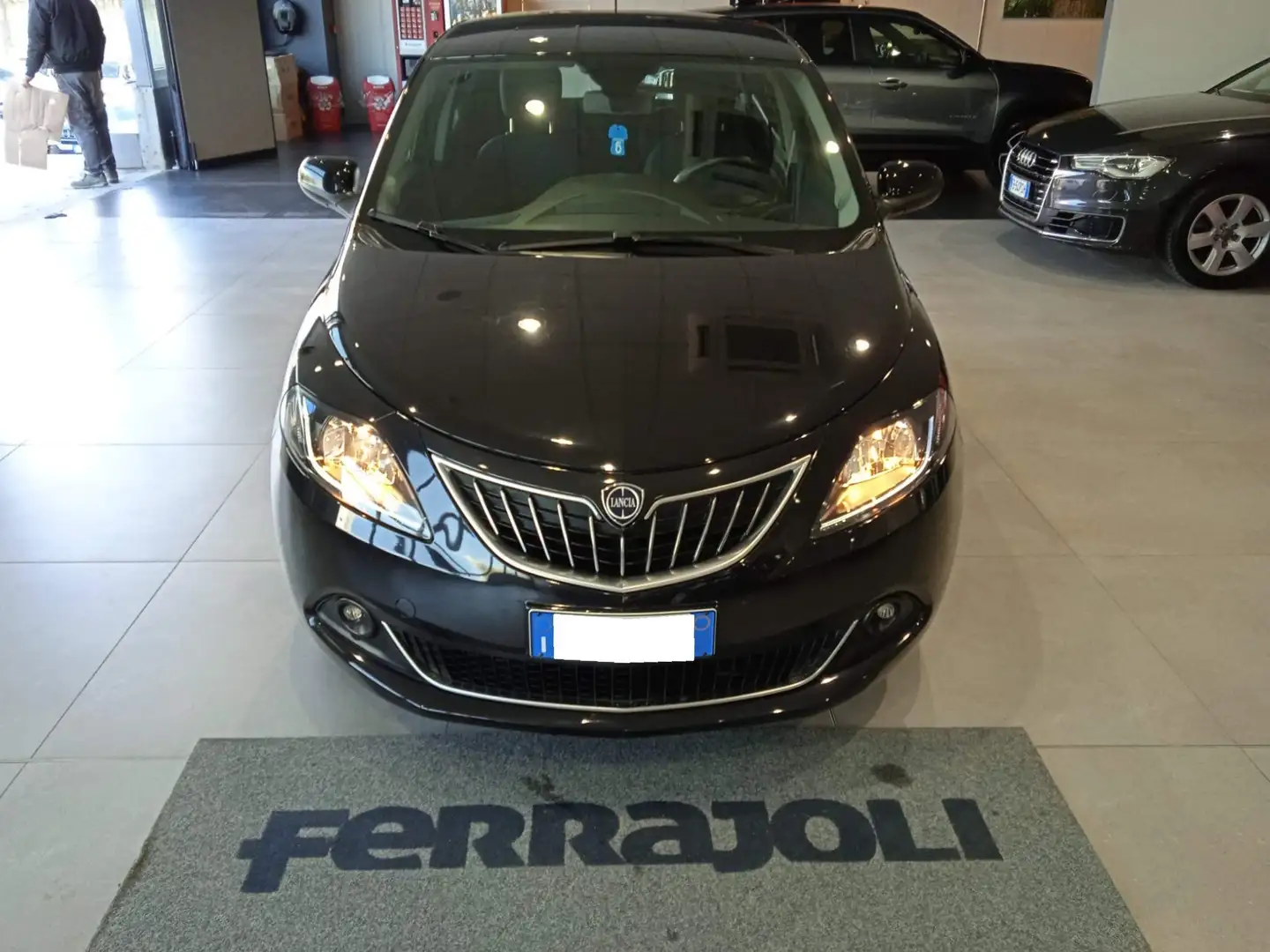 Lancia Ypsilon Ypsilon 1.0 firefly hybrid Gold s&s Nero - 2