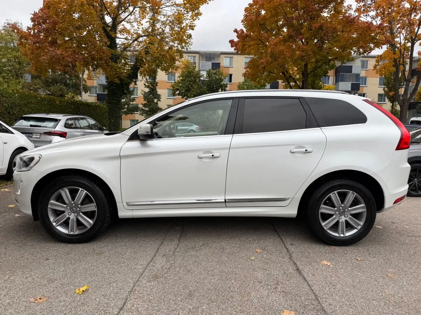 Volvo XC60 Summum AWD AUT~Kam~Pano~Leder~HK~Navi Blanco - 2