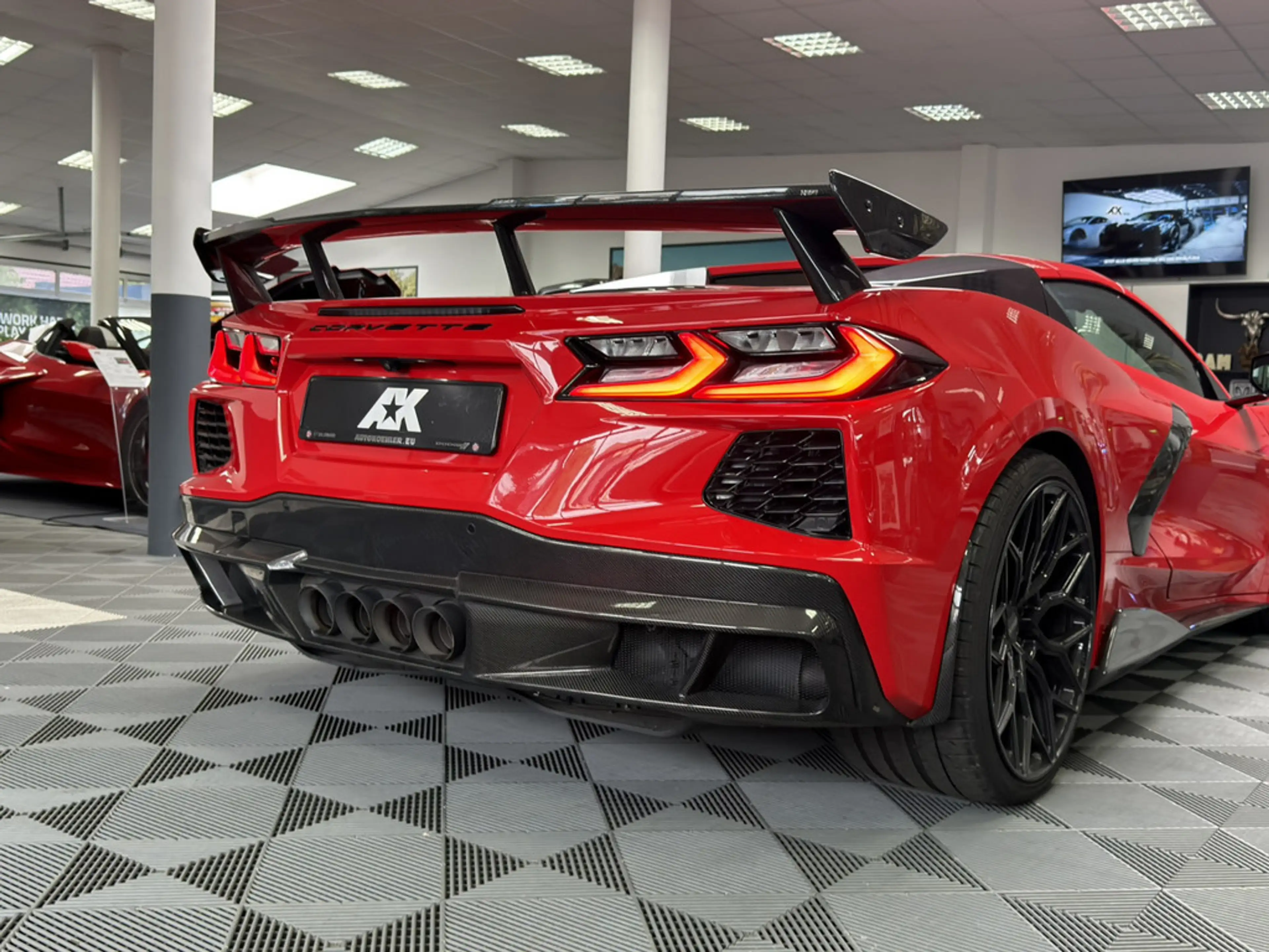 Corvette C8 Cabrio 3LT MY26 NAP Exclusive — photo 12